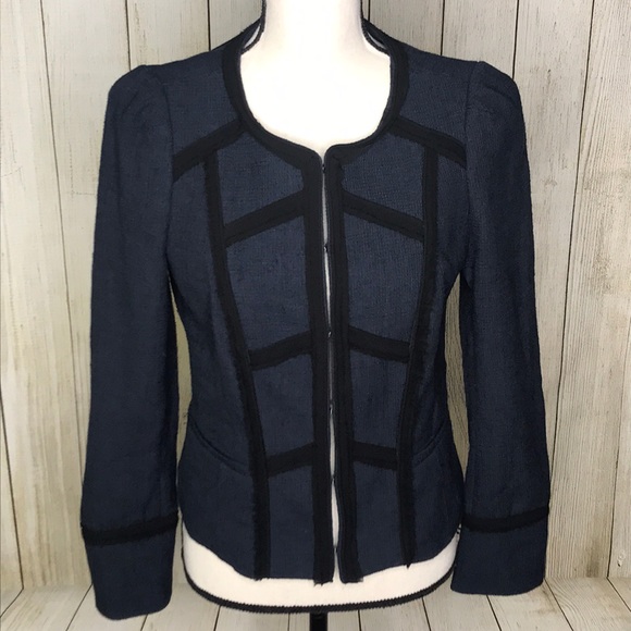 White House Black Market Jackets & Blazers - WHBM Tweed Cropped Jacket Blazer Size 4